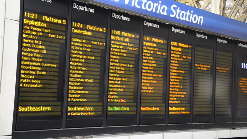 Timetable timelapse at London Victoria Terminal Train Station