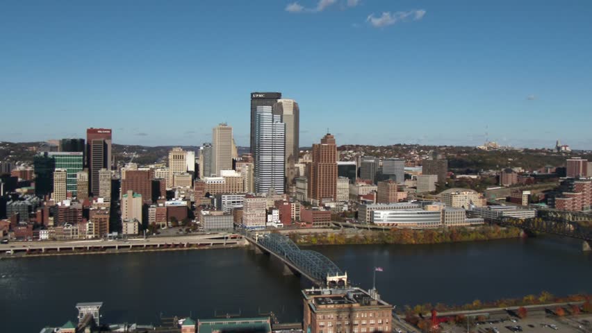 A slow pan of the Pittsburgh skyline.  In 4K UltraHD.