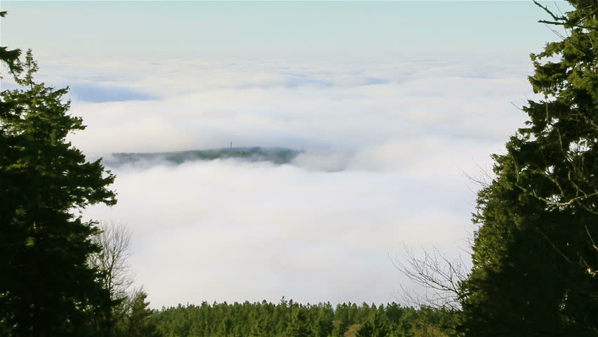 Fog over the mountains - time lapse