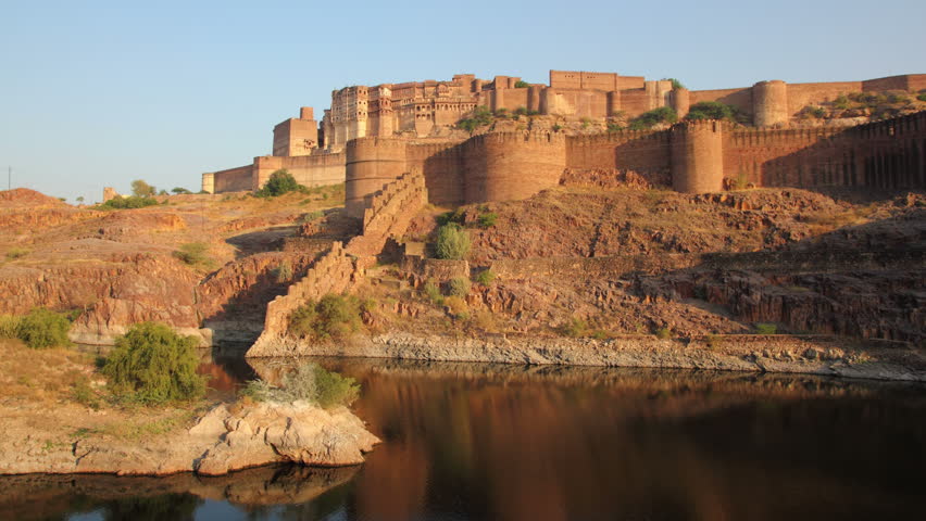 evening timelapse with fort and lake in Jodhpur India 4k