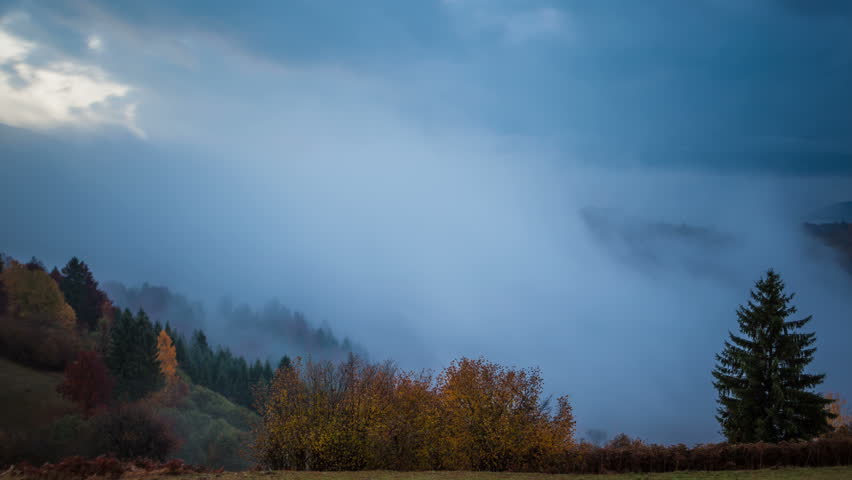 Autumnal time lapse in Carpatian mountains, 4k timelapse (4096 Ã 2304)