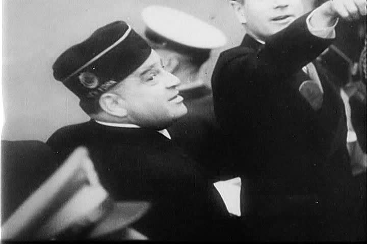 Nazi propaganda film sheds a negative view on the American way of life in 1942.
