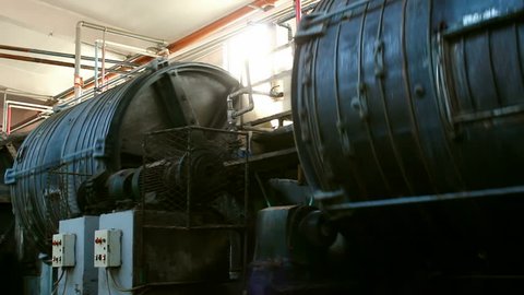 Plants for the tanning of leather ; Plants for the tanning of the skin in large rotating drums in the leather industry, video clip