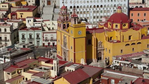 Time lapse of busy city of Guanajuato, Mexico Adlı Stok Video