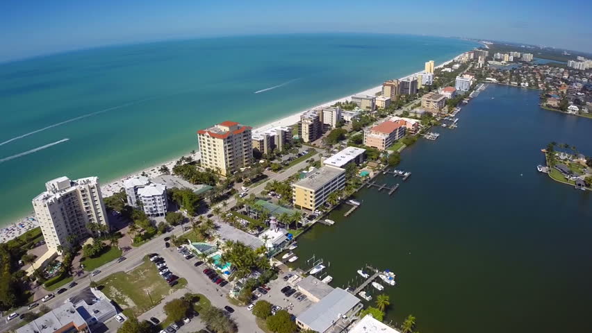 аэрофотосъемка нейплс-бич флорида и мексиканского залива: стоковое видео (б...