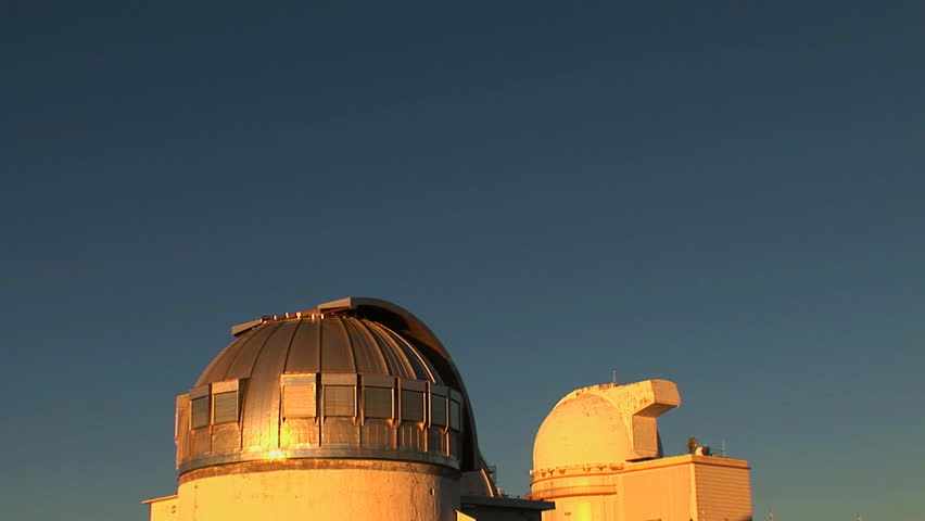HD: Telescope Observatory Rotating An observation station high atop Mauna Kea, a dormant volcano on the Big Island of Hawaii, featuring the United Kingdom Infrared Telescope 