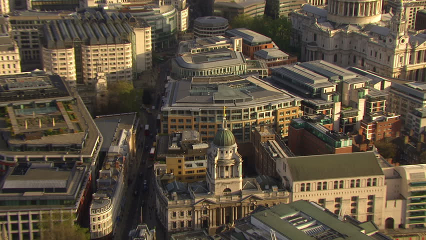 Aerial view of Lady Justice, the statue which resides on top of the famous London criminal court which is more commonly known as The Old Bailey. Royalty-Free Stock Footage #5764337