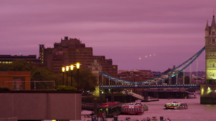 Tower Bridge twilight panning shot
