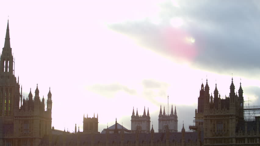 Panning view of Westminster and Big Ben