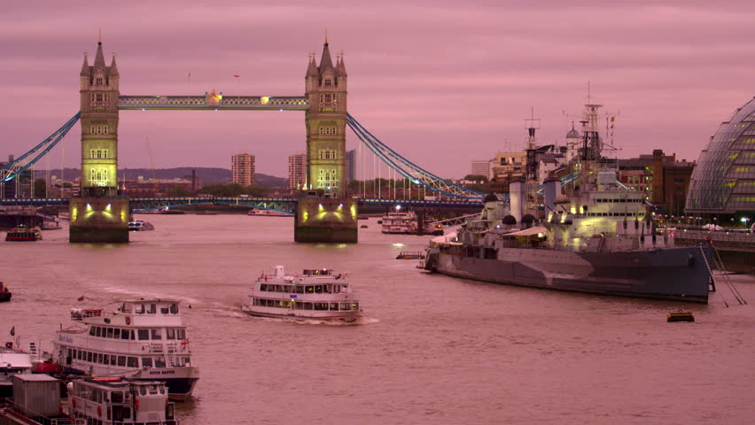 LONDON, UK - OCTOBER 10, 2011: Tower Bridge at sundown