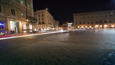 Heavy traffic in a city square in Rome, caught on time lapse
