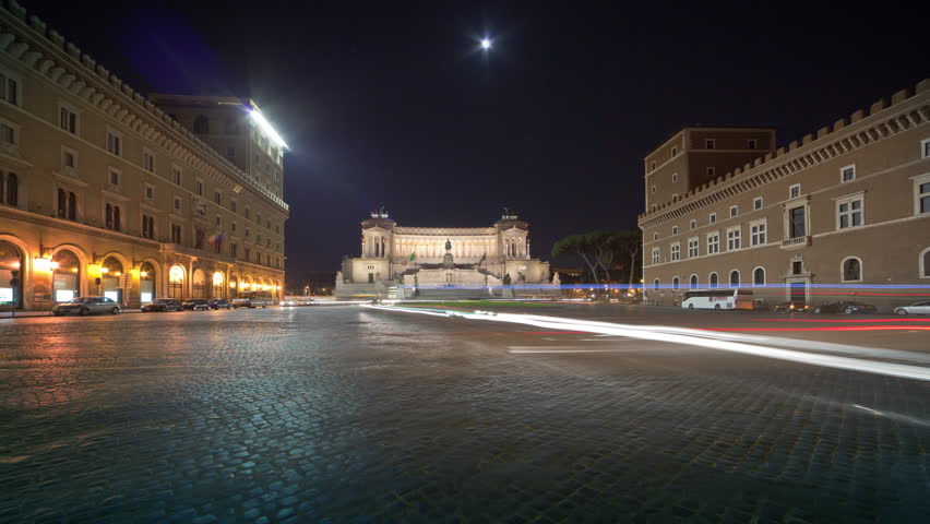 Heavy traffic in the square by the VIttoriano in Rome, caught on time lapse