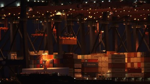  Loading container ship by night at  Euromax Terminal, Yangtzecanal + zoom out. MAASVLAKTE, SEAPORT ROTTERDAM 