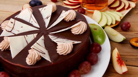 Big Whole Frost Chocolate Cream Video De Stock 100 Libre De Droit Shutterstock