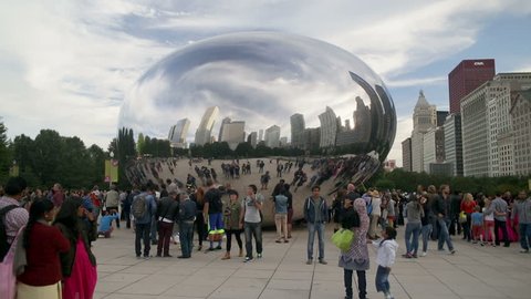 CHICAGO - CIRCA OCTOBER 2013: 'Cloud Gate' or 'The Bean' in the Millennium Park, Chicago, Illinois, USA