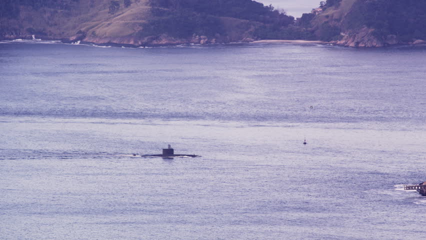 Submarine moving through Guanabara Bay