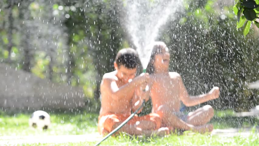 sprinkler play