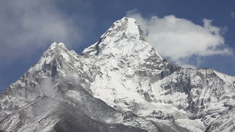 Ama Dablam timelapse, Everest region, Himalaya, Nepal