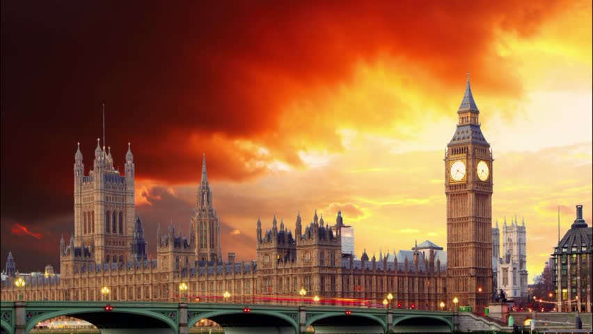 London - time lapse at sunset