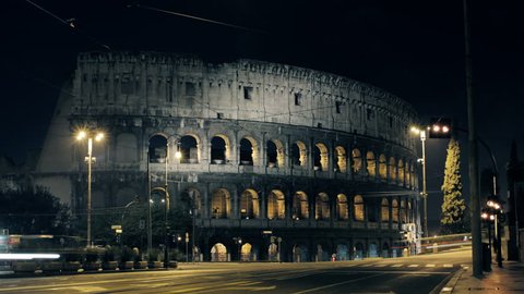 Time-lapse of Colosseum, monument from Roman Empire - Apple ProRes 422 (hq)