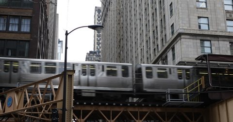 L Train Passing Modern Downtown Chicago Transit Authority Vintage Metro Subway ( Ultra High Definition, Ultra HD, UHD, 4K, 2160P, 4096x2160 )