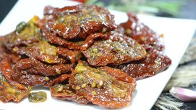 Portion of sun dried Tomatoes (loopable)