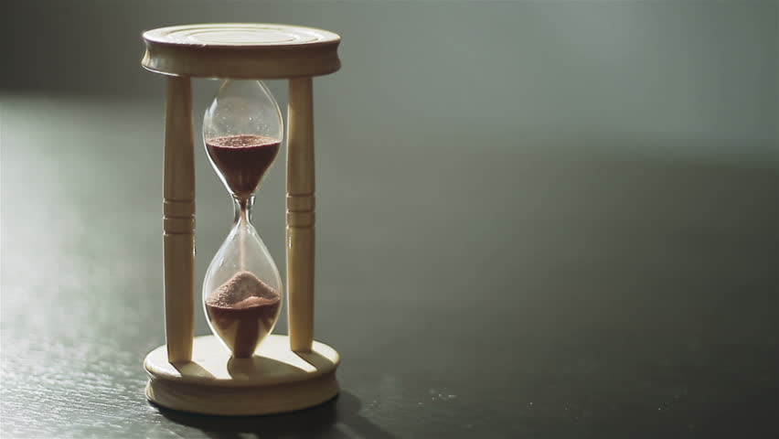 old fashioned sand timer