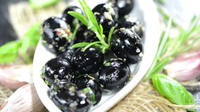 Black Olives (not loopable)