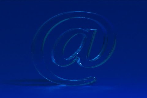 The Symbol e-mail on turn blue the background.