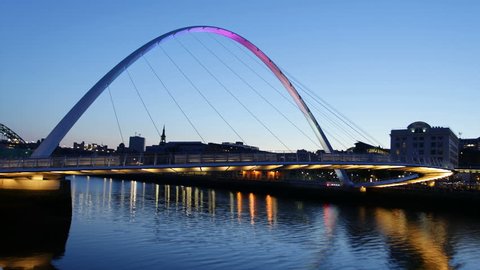 Night timelapse of Gateshead Millennium Bridge