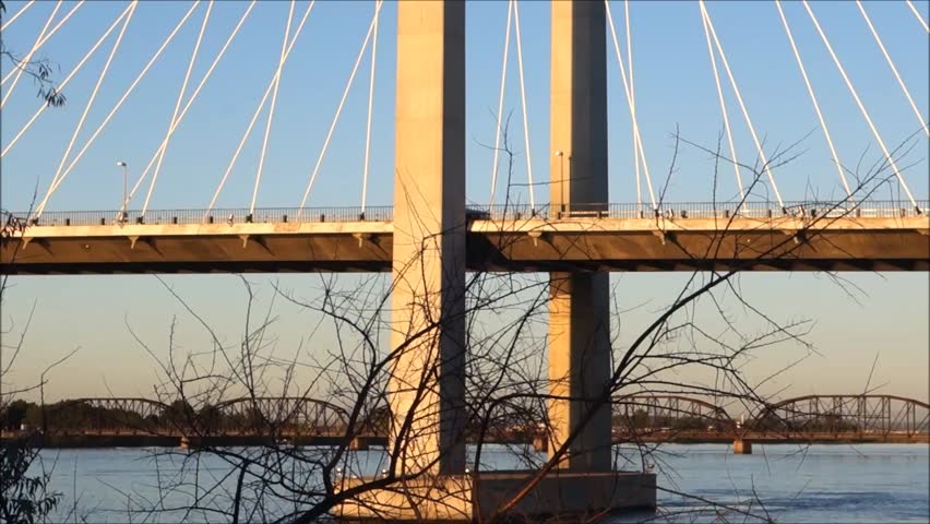 cable bridge over Columbia river