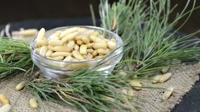 Pine Nuts (not loopable)