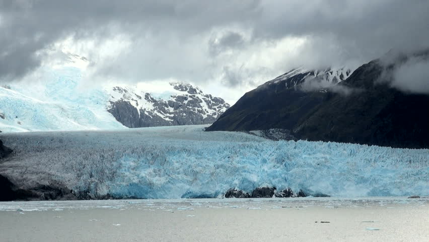 Chile - South Patagonia - Amalia Glacier - Skua Glacier - Bernardo O