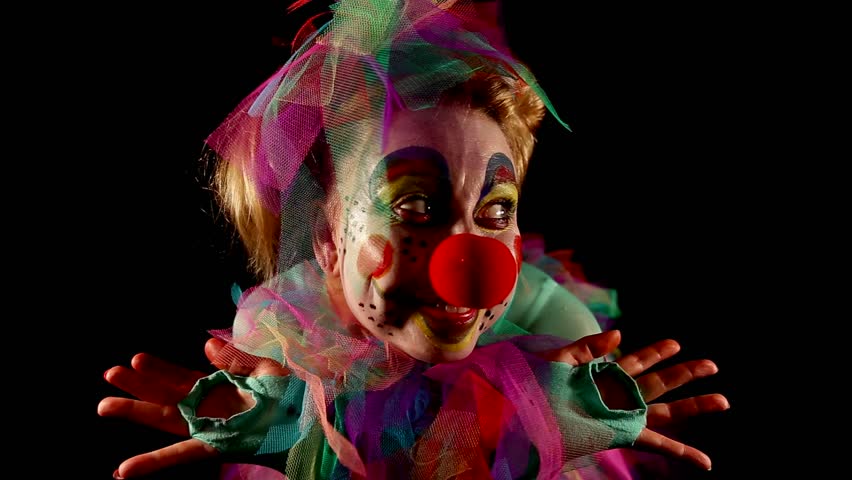 I am clown. Клоун женского рода. Клоун футаж. Клоун танцует на голове. Фото без фона клоуна в черном цвете.