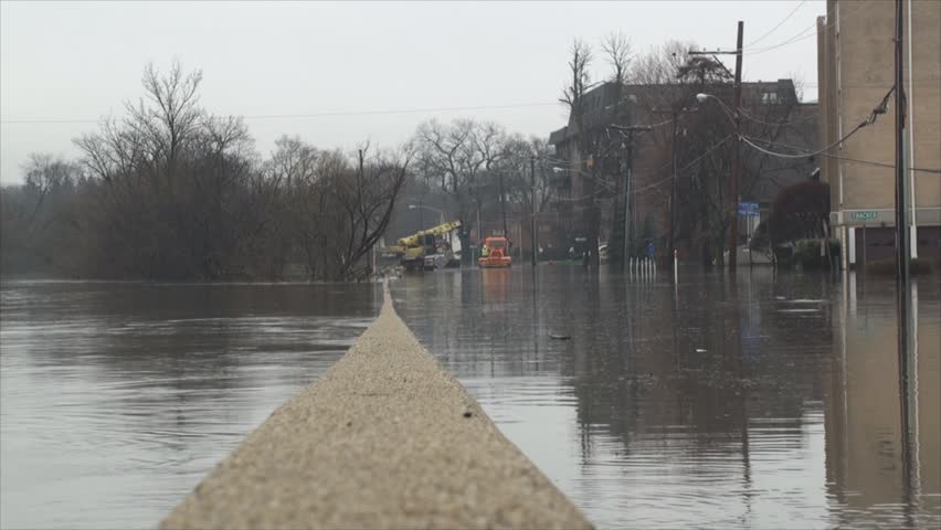 Overflowing Des Plaines River 4.