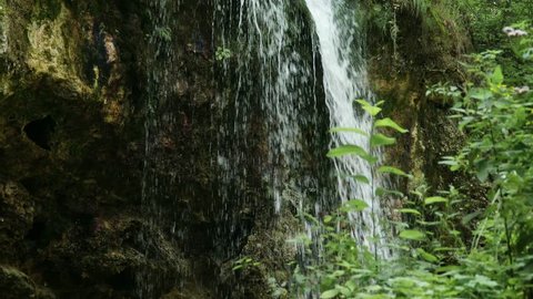 4K Waterfall in Lillafured Hungary
4K 3840 x 2160 ultra high definition