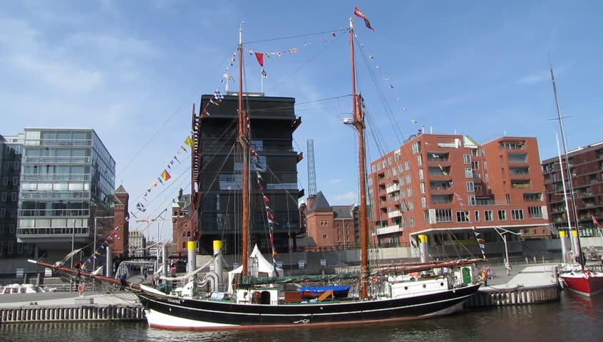 Sailing-ship Hamburg Harbour