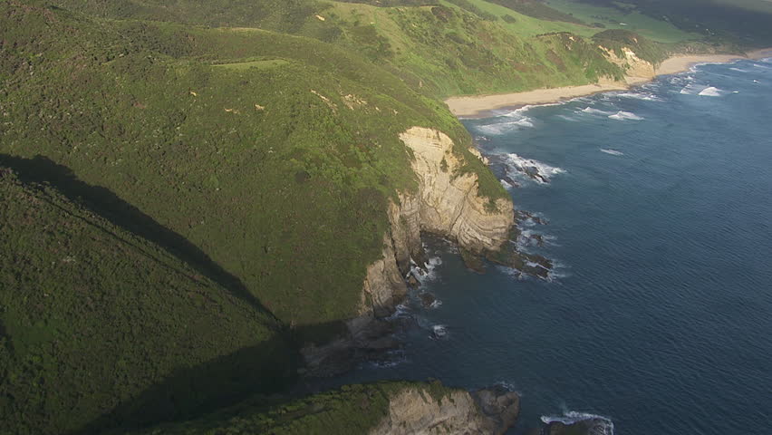 Forested rolling hills along the coast in Great Otway National Park