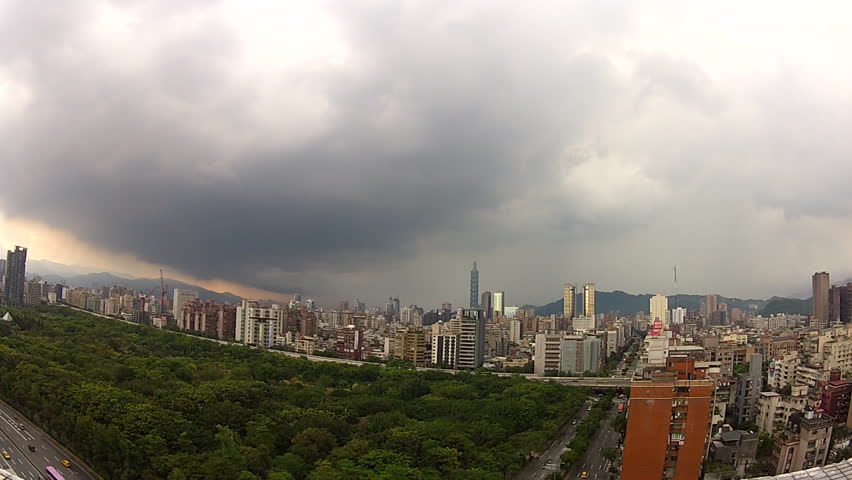 Aerial View cityscape Taipei 101 thundercloud with lightnings, Taiwan time lapse, timelapse, time-lapse -Dan