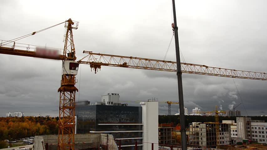 Remove the crane boom. crane dismantled