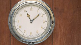 Old wall clock in 3840X2160 4K UHD video. Timelapse.
Time lapse of a wall clock ticking. 4K UHD 2160p footage. 