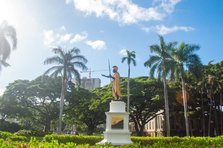King Kamehameha Statue Hyperlapse