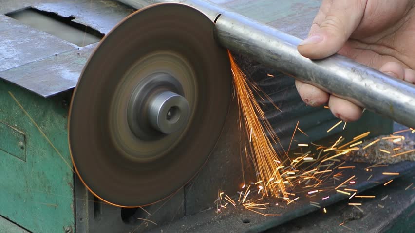 grinder to cut metal