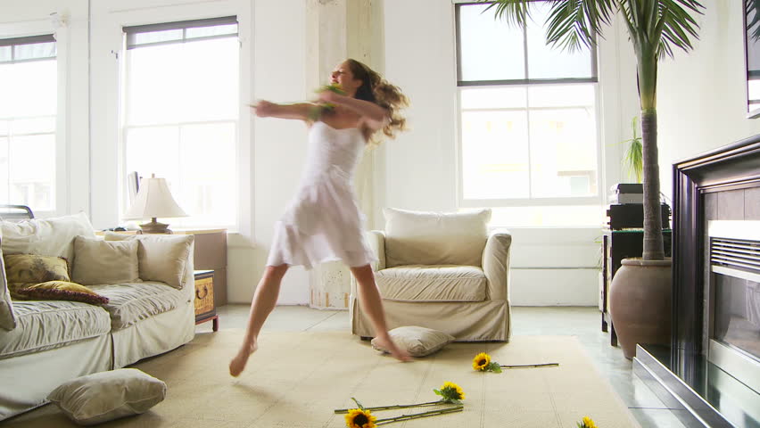 woman dancing living room sunflowers Stock Footage Video (100%  Royalty-free) 799666 | Shutterstock