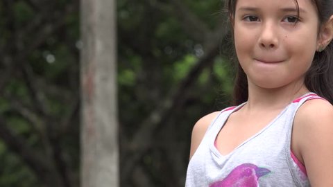 Latina preteen : vidéos de stock – Clips vidéo 4K et HD | Shutterstock