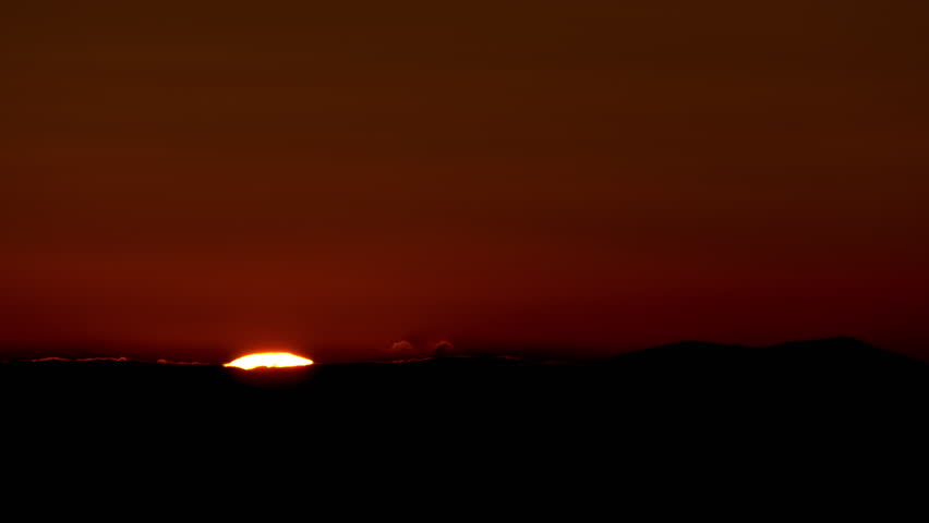4K scenic sunrise background sun rising.
Close up telephoto timelapse of sun rising behing sea and mountains in Greece.
All unwanted elements been digitally removed,and sequence has been deflickered.