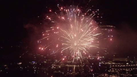 花火の表示 の動画素材 ロイヤリティフリー Shutterstock 花火の表示 の動画素材 ロイヤリティフリー Shutterstock