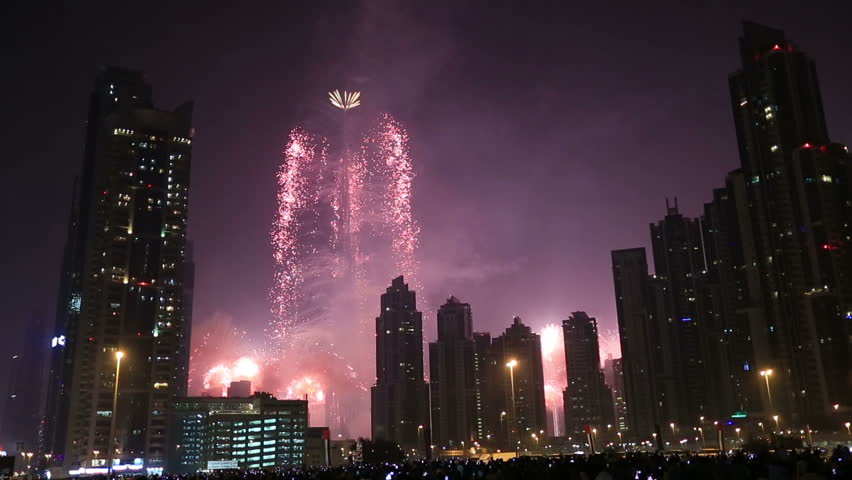 fireworks-in-the-night-sky-over-dubai-uae-image-free-stock-photo