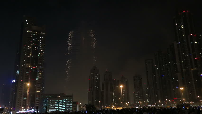 2014 December 31 Dubai over one million people watching new year fireworks show series at world
