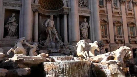 Trevi Fountain, huge and famous fountain in Roma. Italy